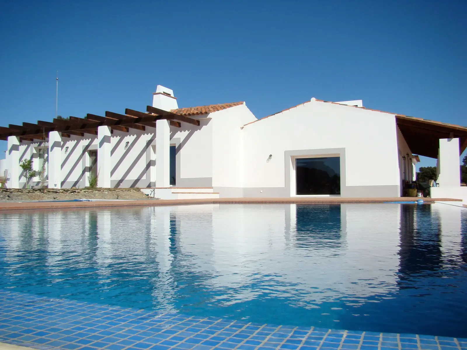 Farmhouse — Vimieiro Arl