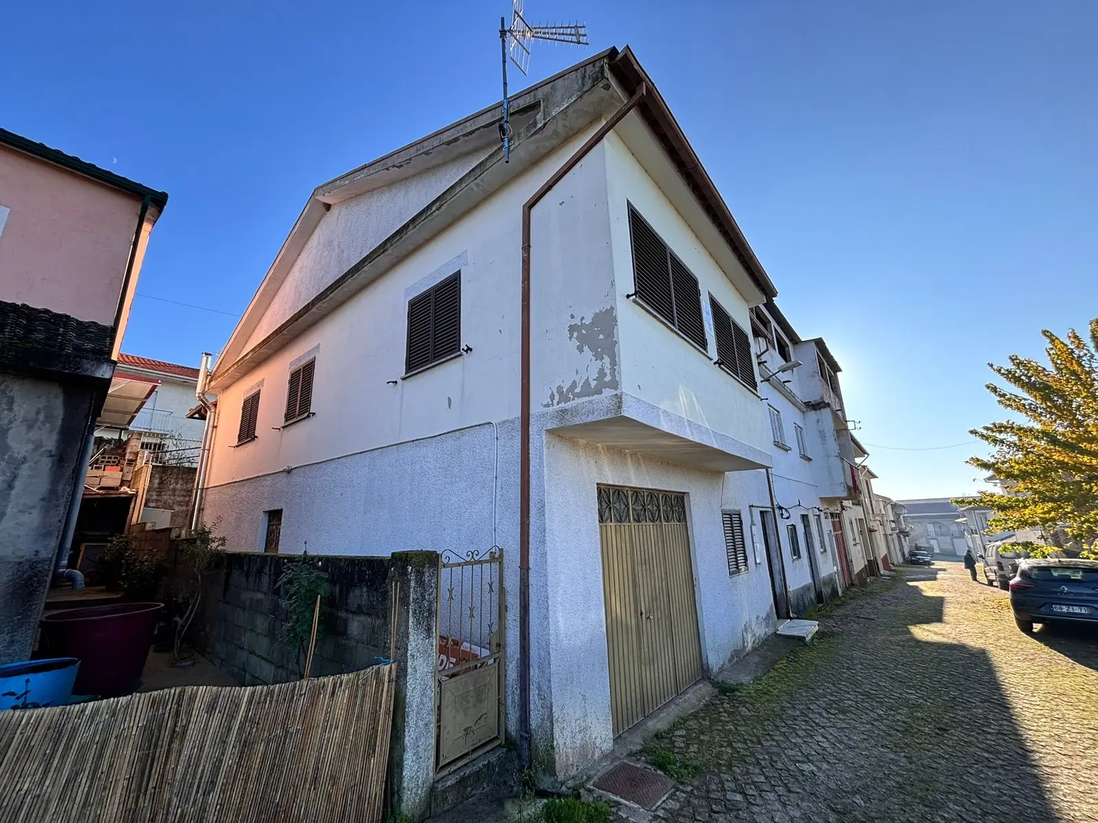 House — 3 ch. — Mascarenhas