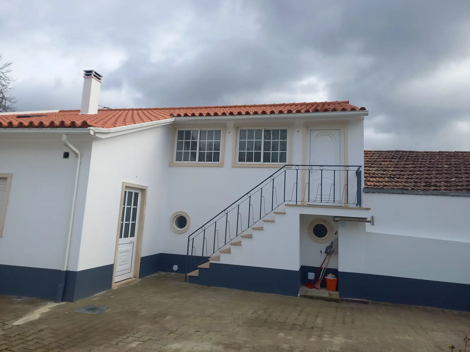 House — 4 ch. — Maçãs De Caminho