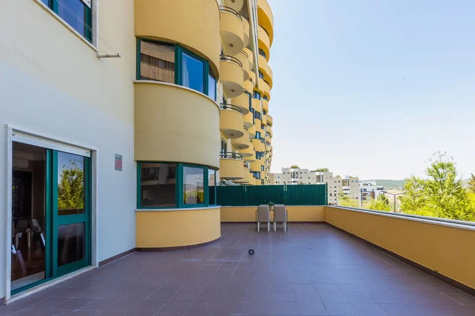 Apartment — 4 ch. — Loures
