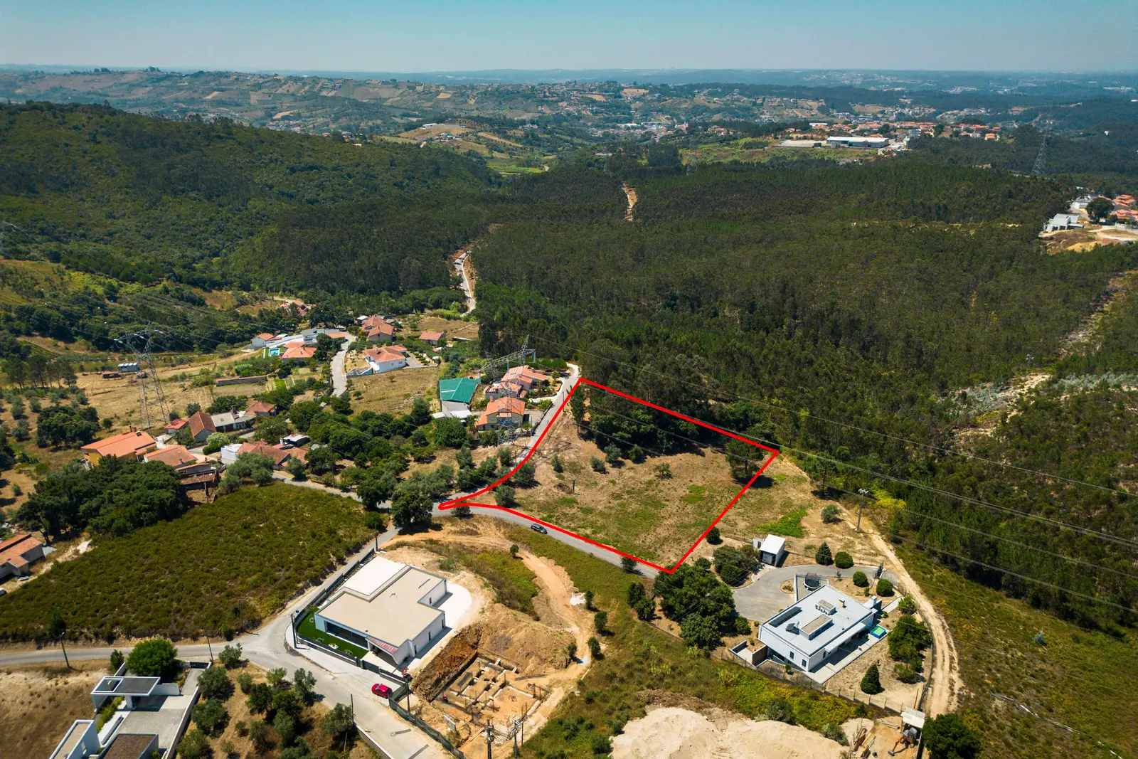 Commercial — Leiria