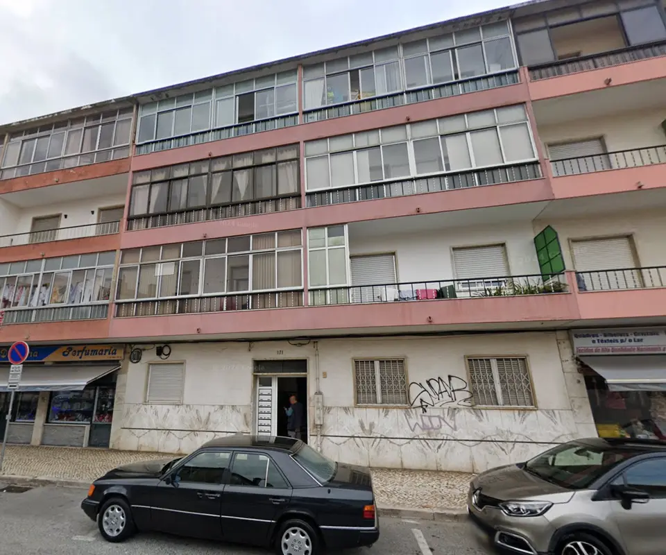 Apartment — 2 ch. — Sintra