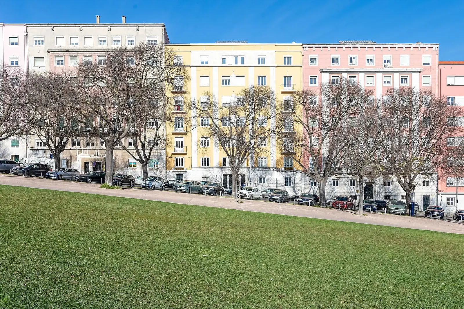 Apartment — 7 ch. — Lisboa