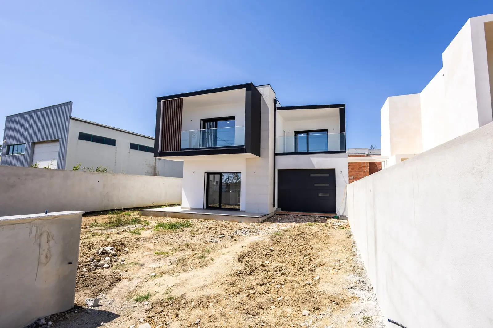 House — 4 ch. — Maceira Lra
