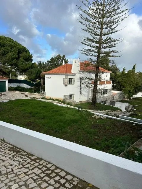 House — 6 ch. — Estoril