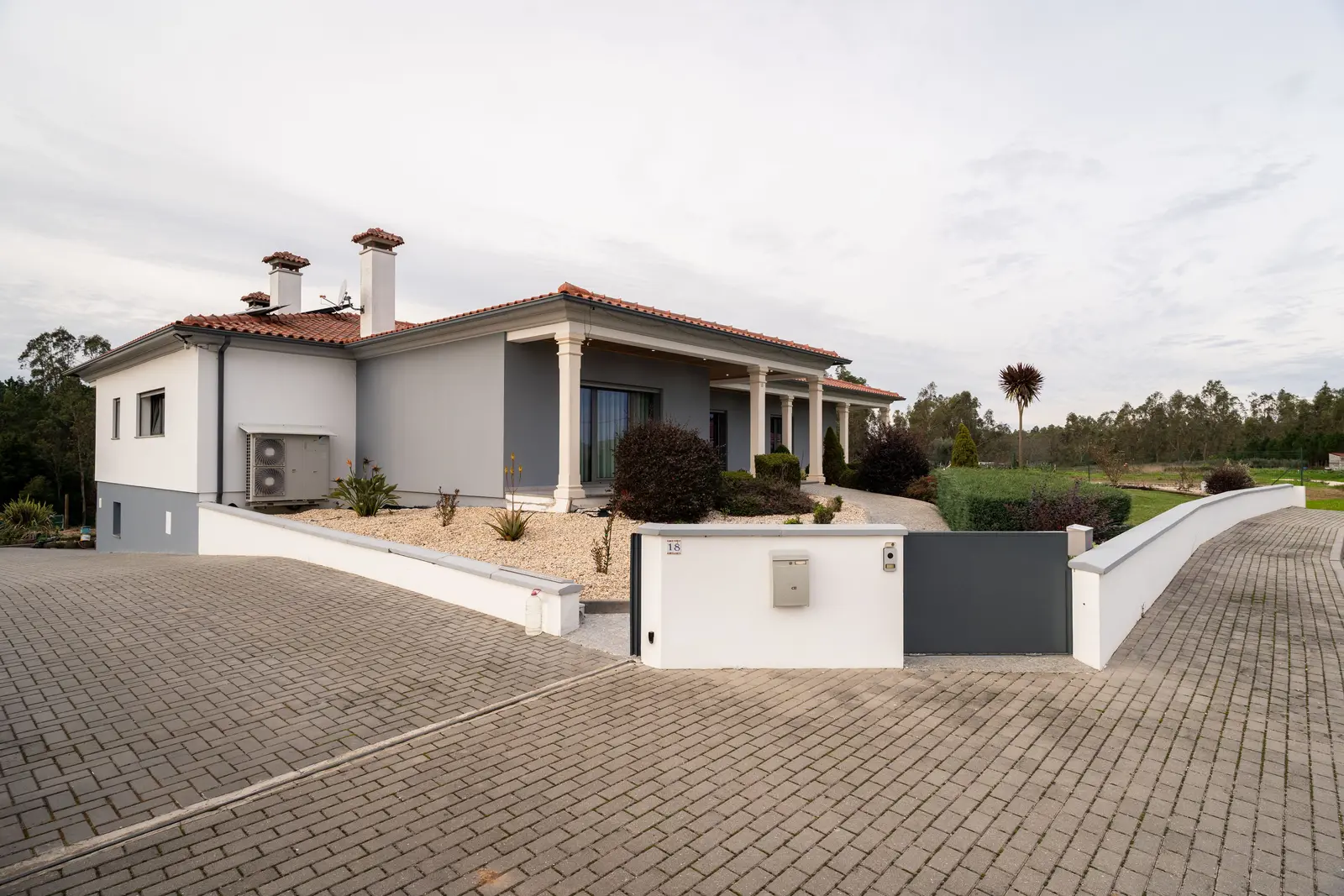 House — 4 ch. — Louriçal