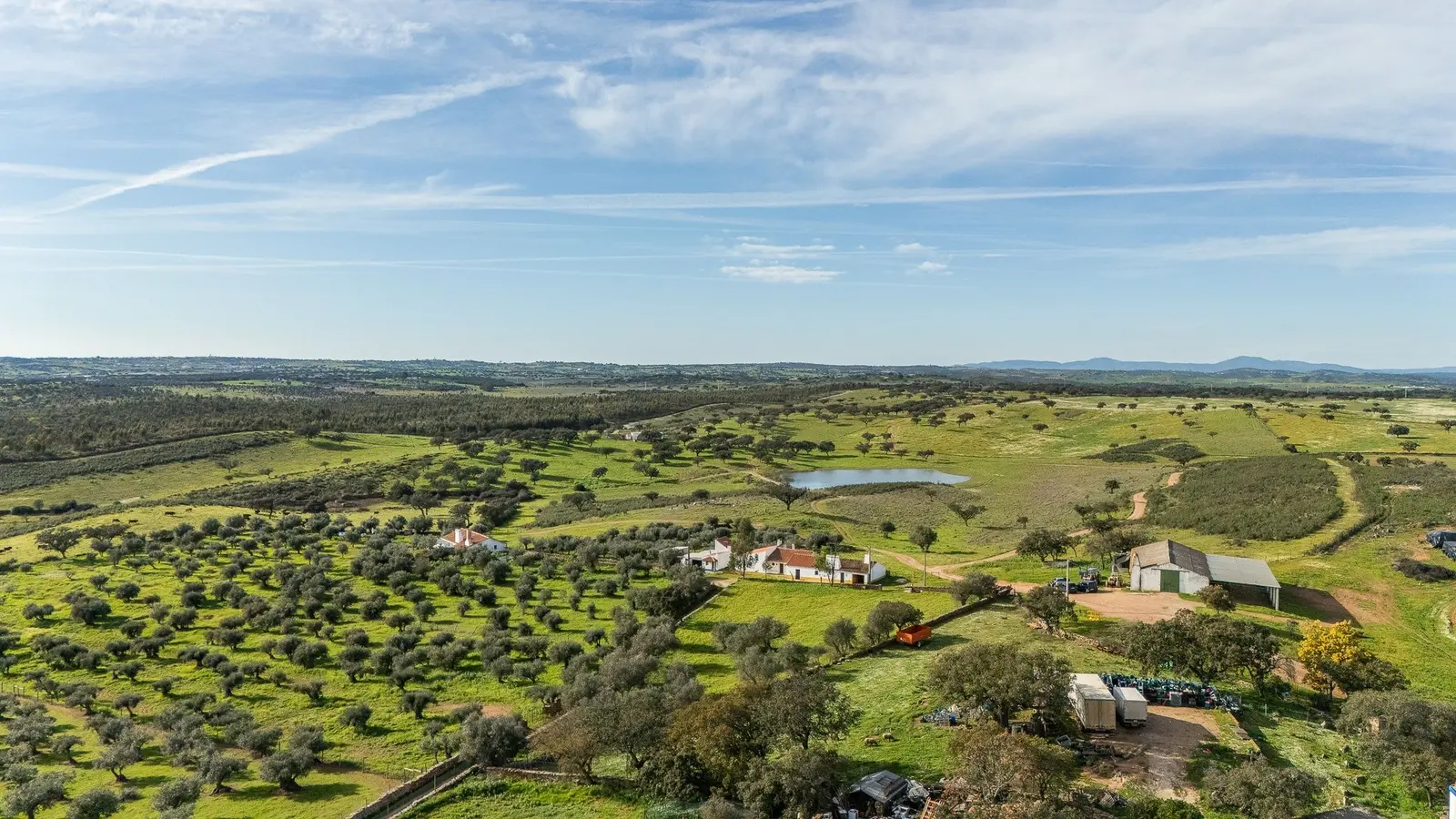 Farmhouse — Santiago Maior