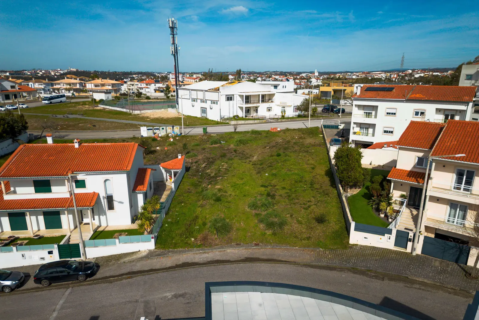 Commercial — Leiria