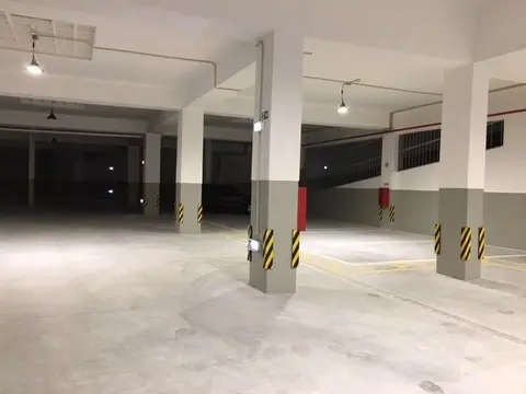 Land — Lisboa