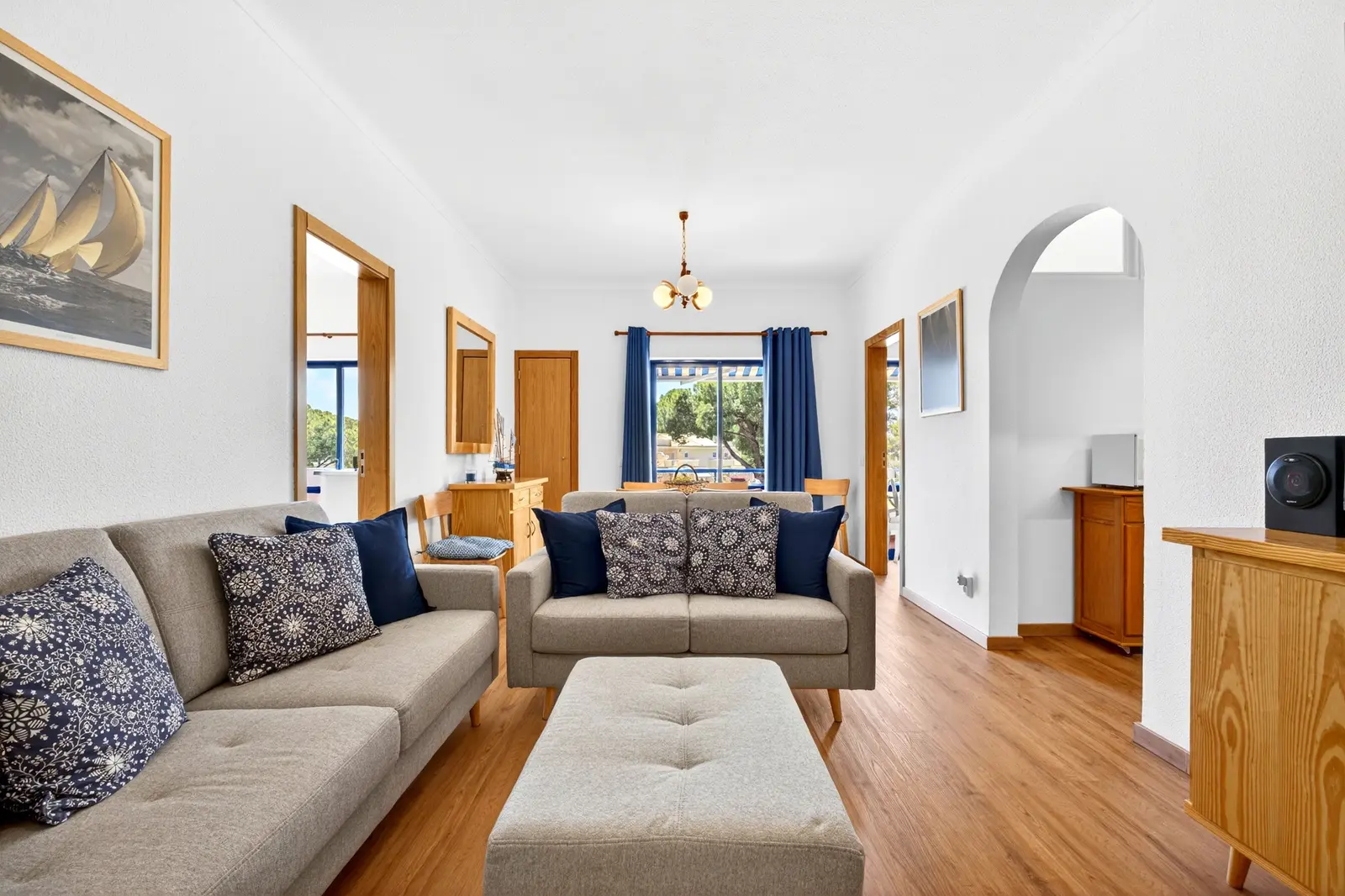 Apartment — 1 ch. — Quarteira