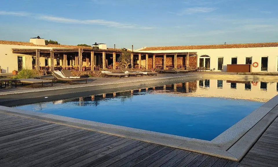 Apartment — 1 ch. — São Teotónio