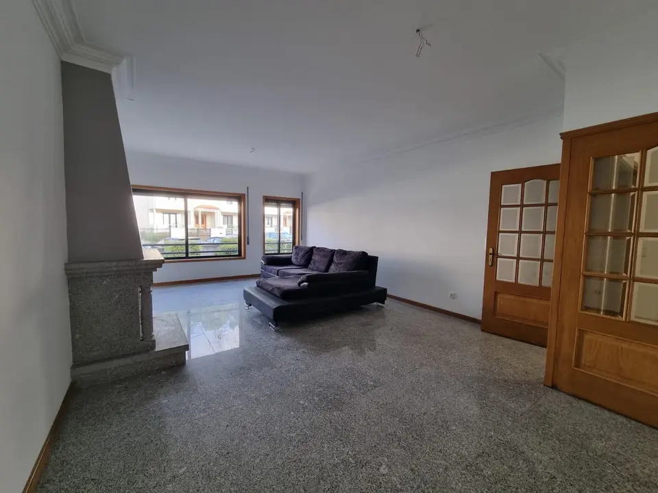 Apartment — 2 ch. — Pedroso