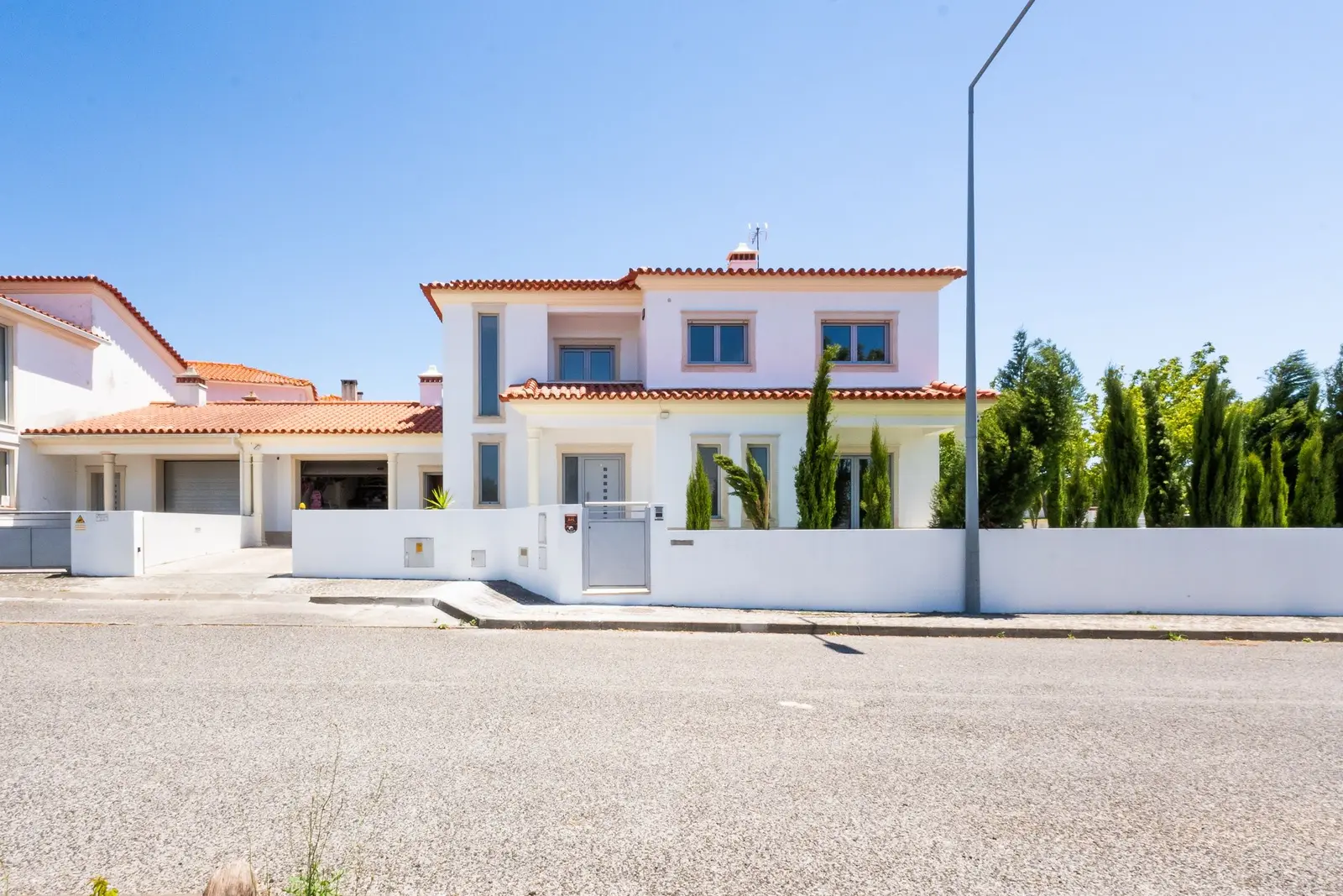 House — 4 ch. — Leiria