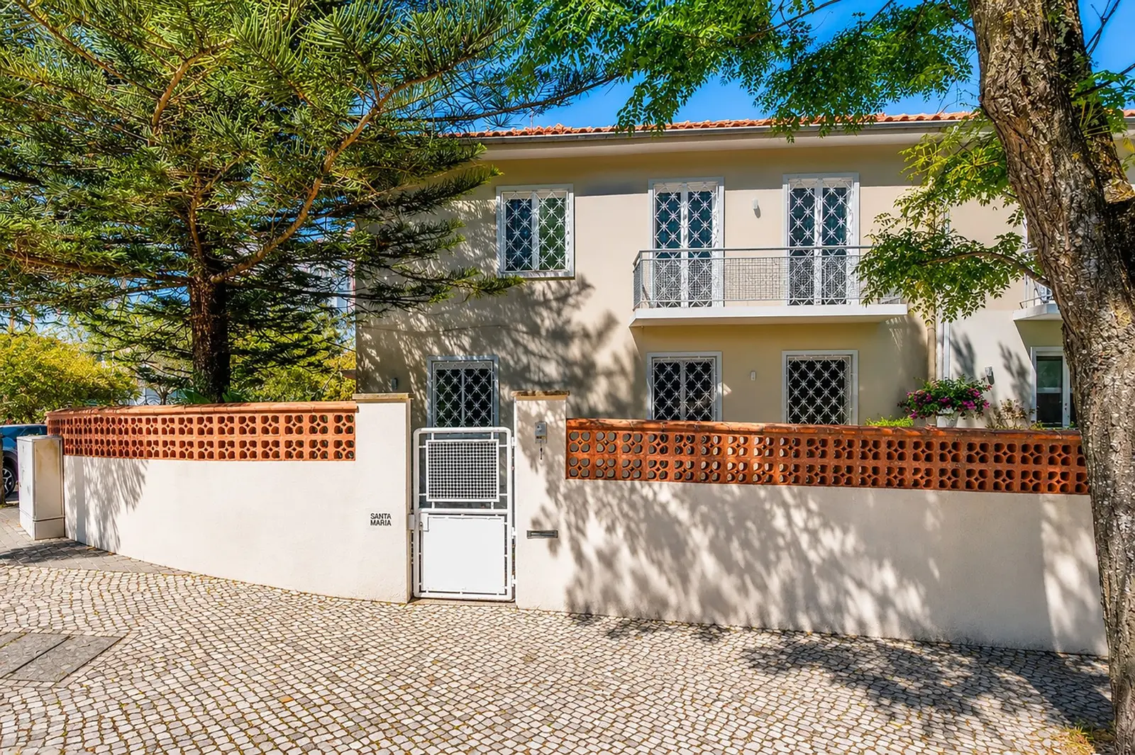 House — 7 ch. — Lisboa