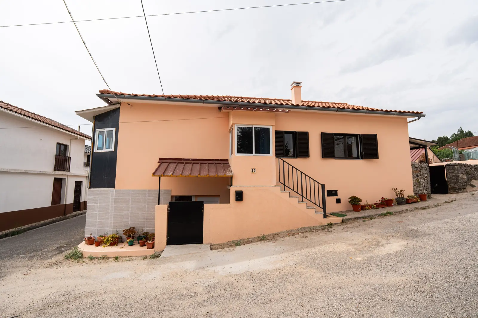 House — 3 ch. — Mira De Aire