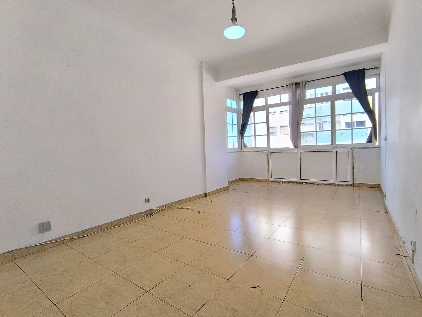 Apartment — 3 ch. — Amadora